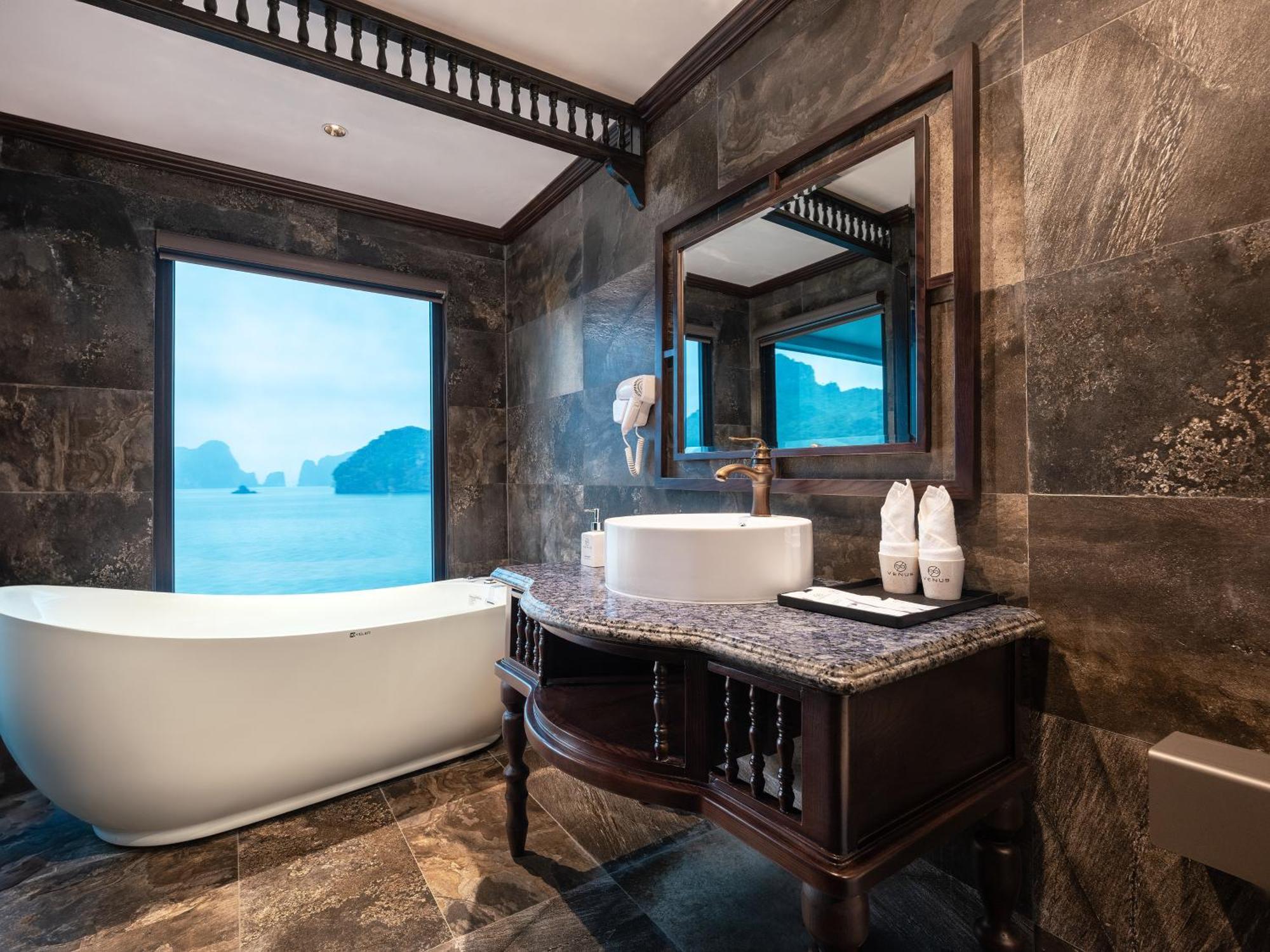Era Premium Cruises Halong Ξενοδοχείο Χα Λονγκ Εξωτερικό φωτογραφία